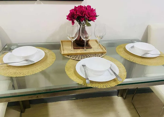 Apartamento Azure Urban Condomiun Near Airport *